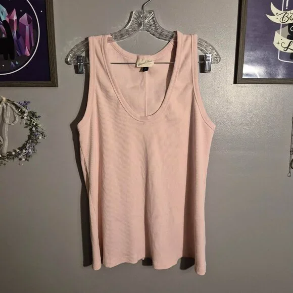 Pink Ribbed Tank Top - Picture 1 of 6